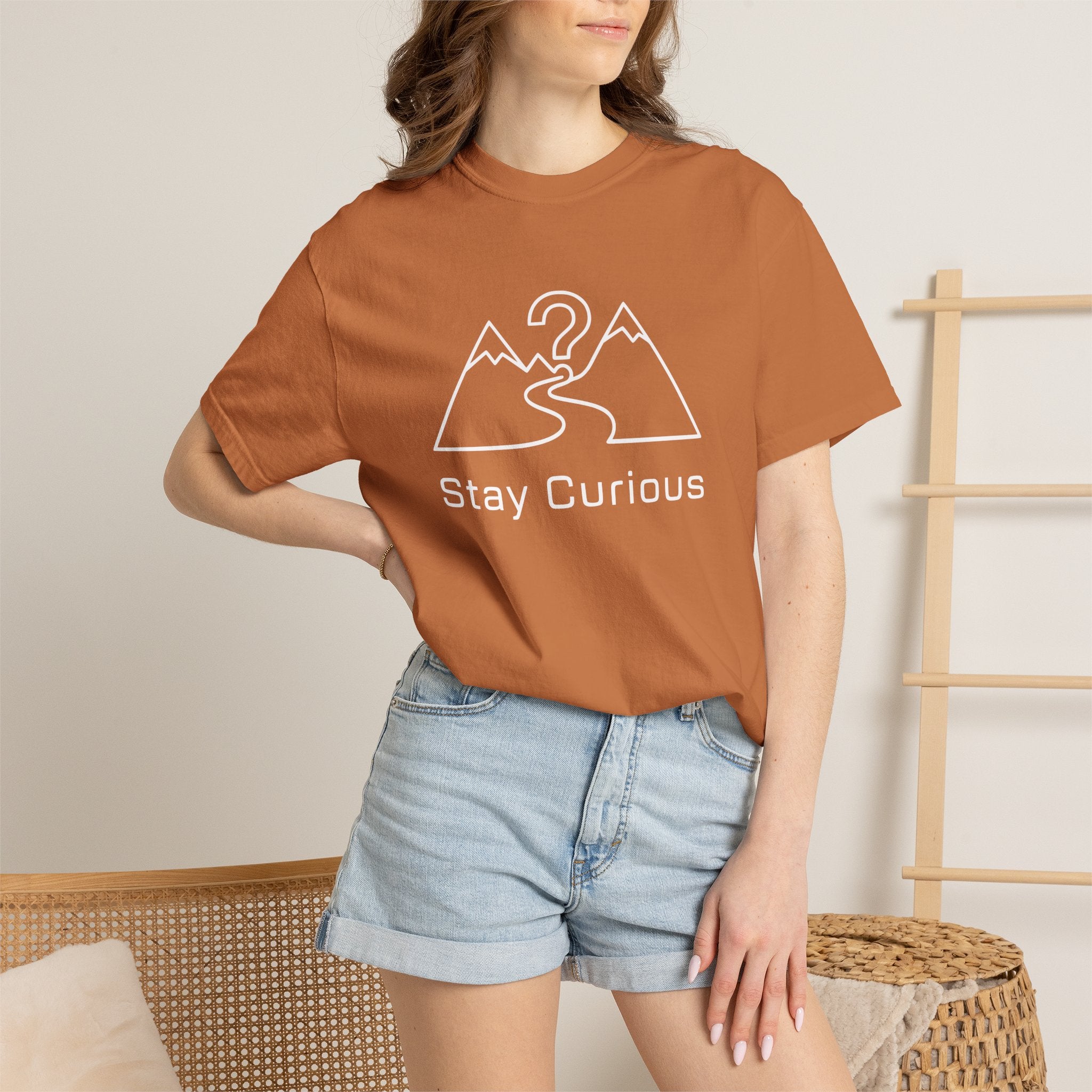 Stay Curious Simple T-Shirt