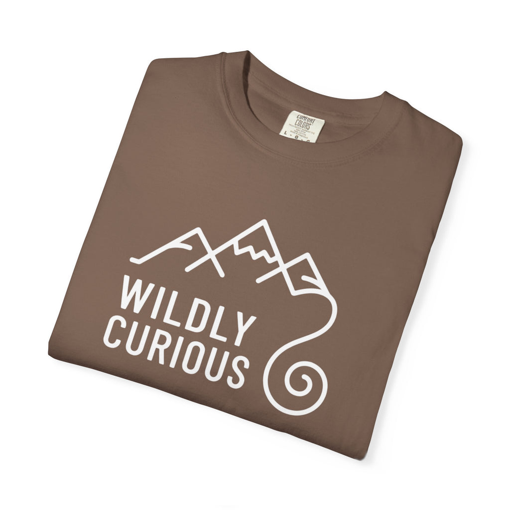 Wildly Curious Simple T-Shirt